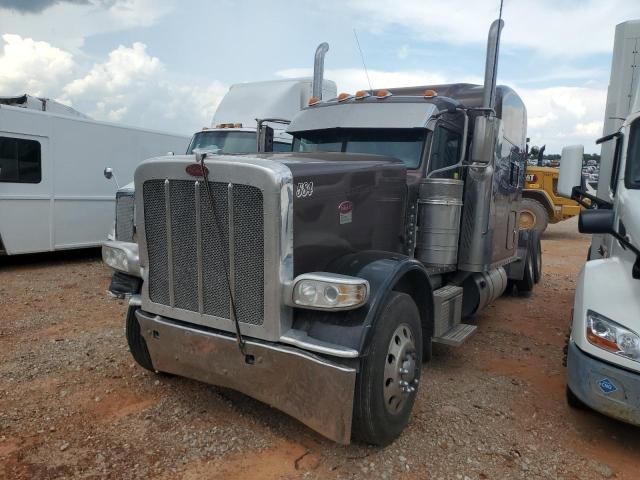 2018 Peterbilt 389 Semi Truck