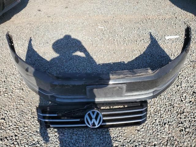 2014 Volkswagen Passat S