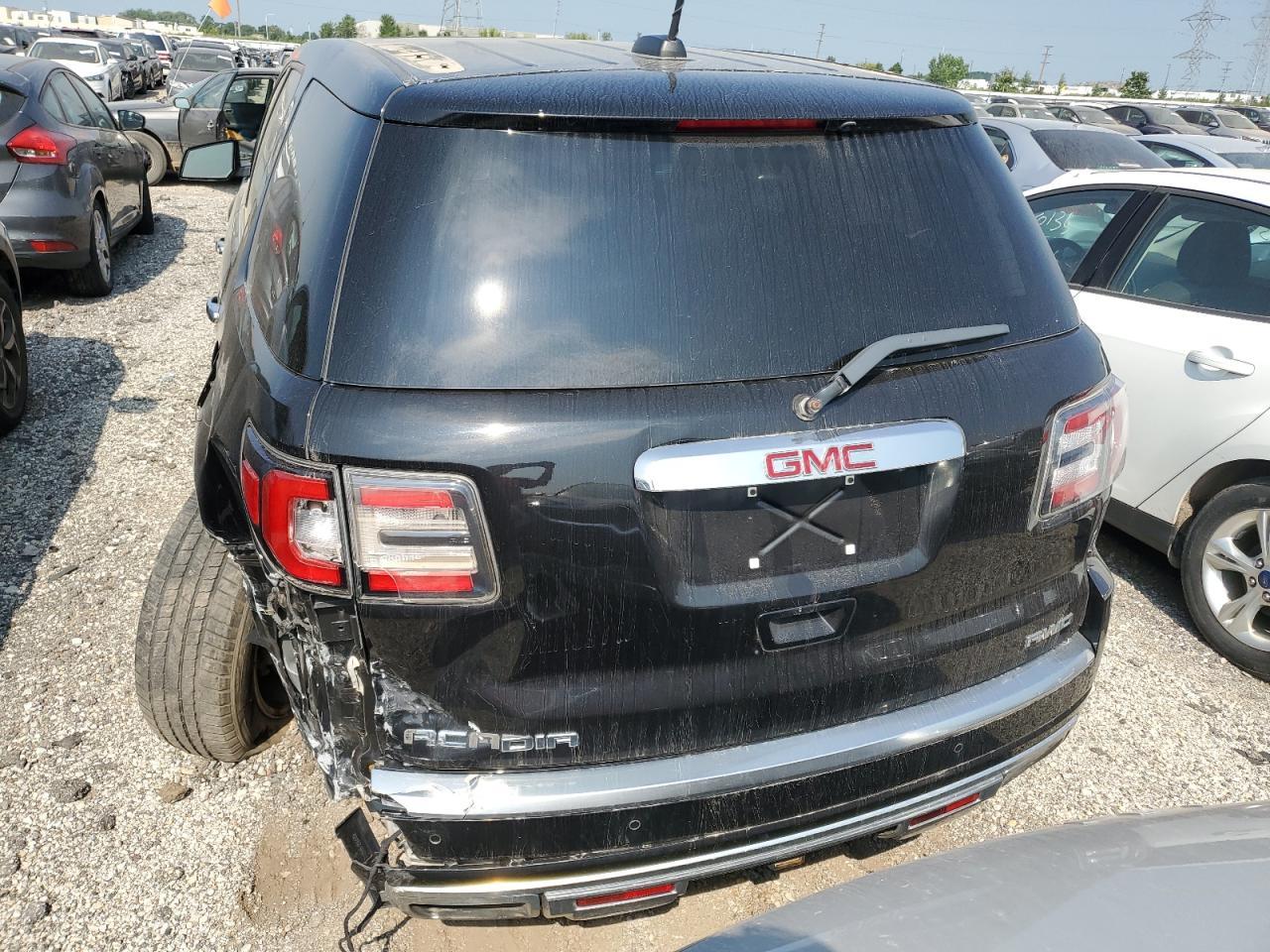 2016 GMC Acadia Denali