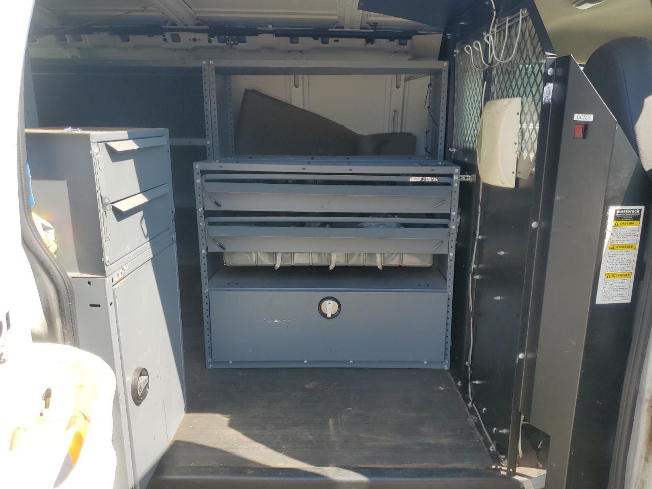 2013 Chev Express G2500