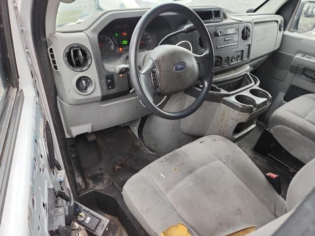 2014 Ford Econoline E250 Van