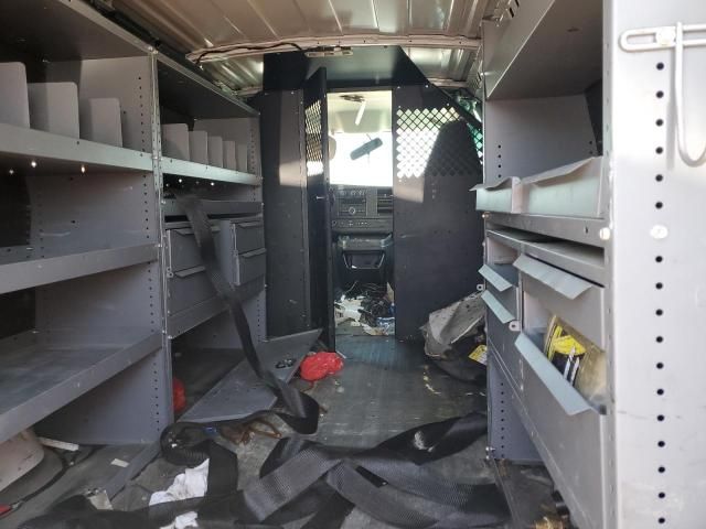 2020 Chevrolet Express G2500