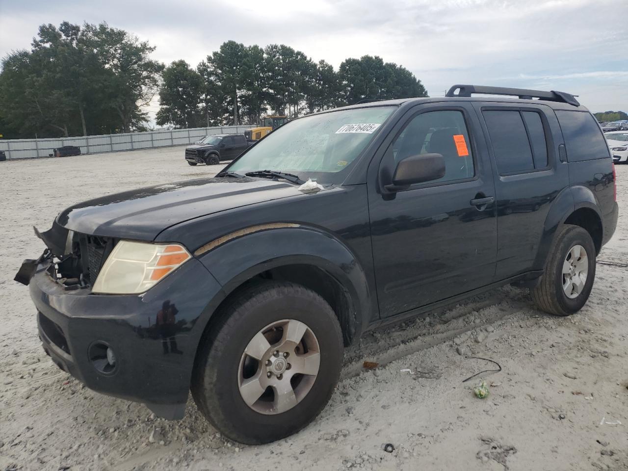 2012 Nissan Pathfinder s