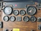 2000 Peterbilt 379 Semi Truck