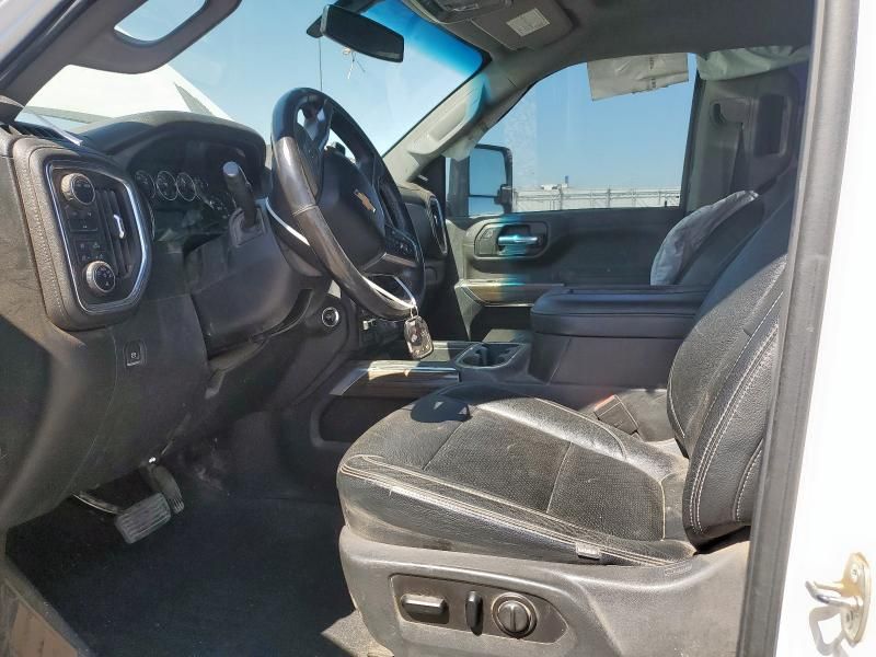 2021 Chevrolet Silverado K3500 LT