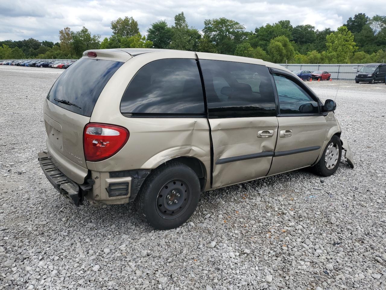 2003 Chrysler Voyager lx