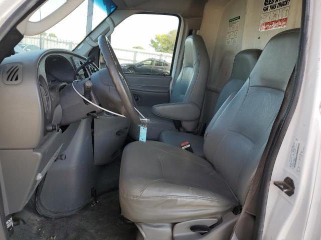 2007 Ford Econoline E450 Super Duty Cutaway Van