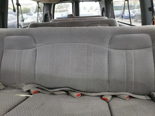 2003 Chevrolet Express G3500