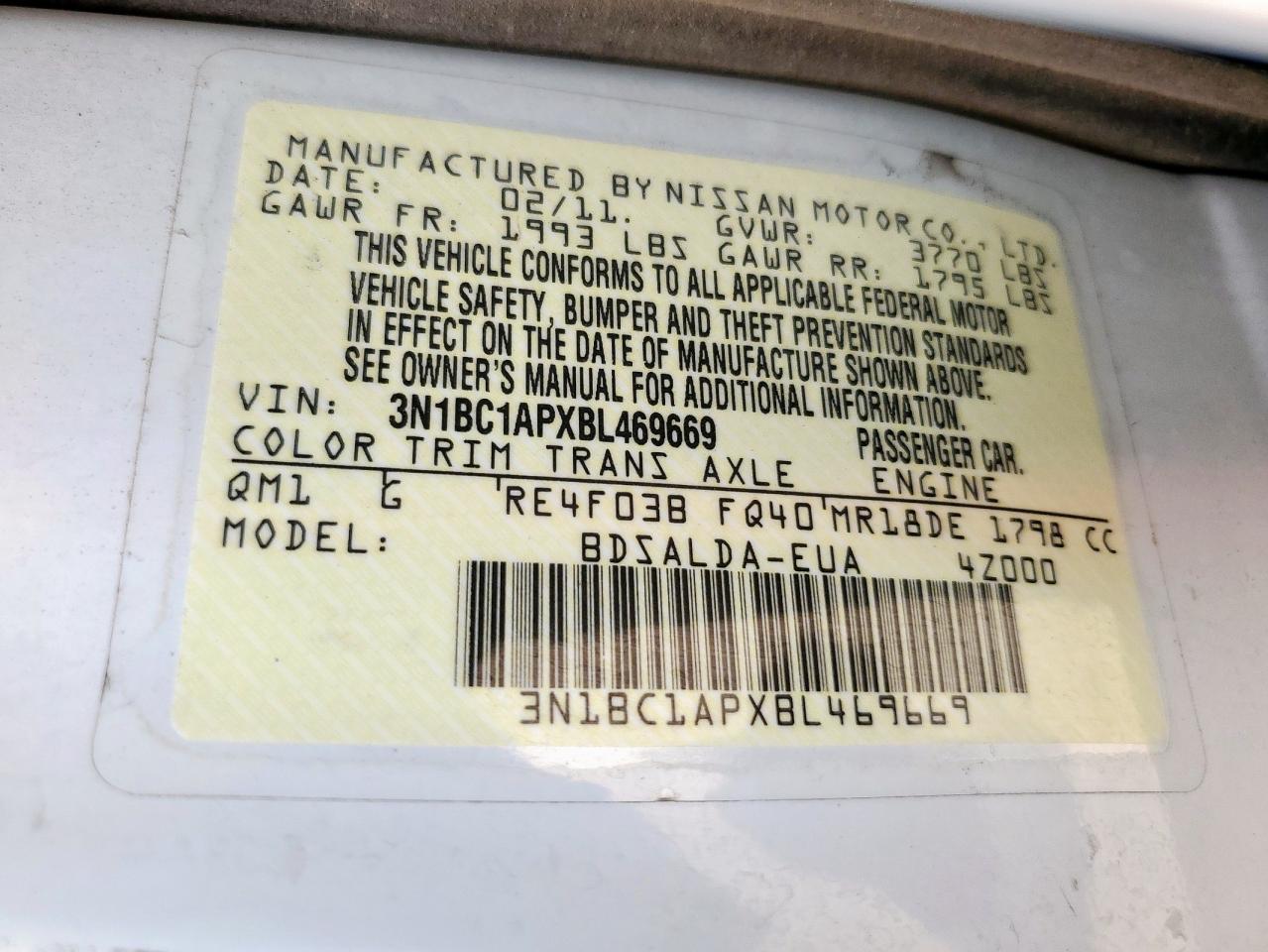 2011 Niss Versa 1.8 s