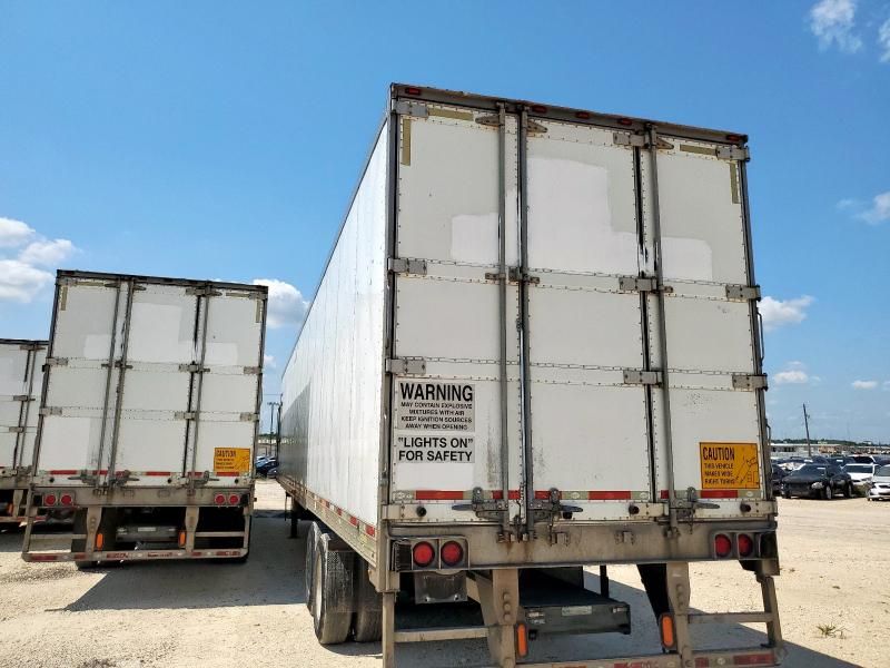2013 Utility VS2RA Refrigerated Van Trailer