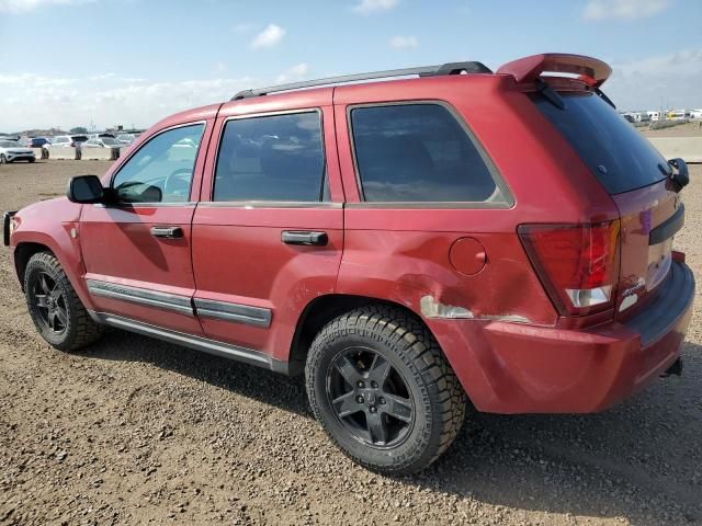 2005 Jeep Grand Cherokee Laredo