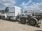 2015 Kenworth T660 Semi Truck