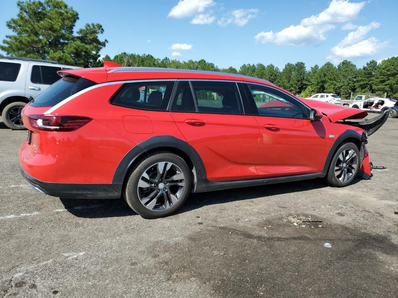 2019 Buick Regal Tourx Essence