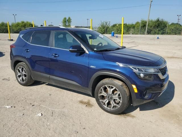 2021 KIA Seltos EX