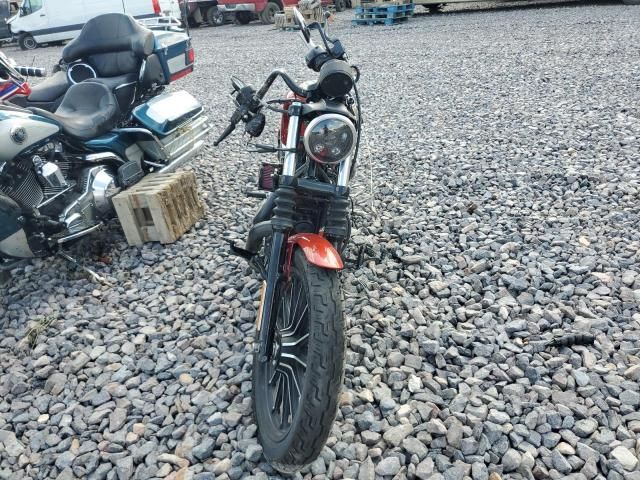 2013 Harley-Davidson XL883 Iron 883
