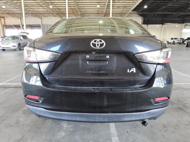 2017 Toyota Yaris IA