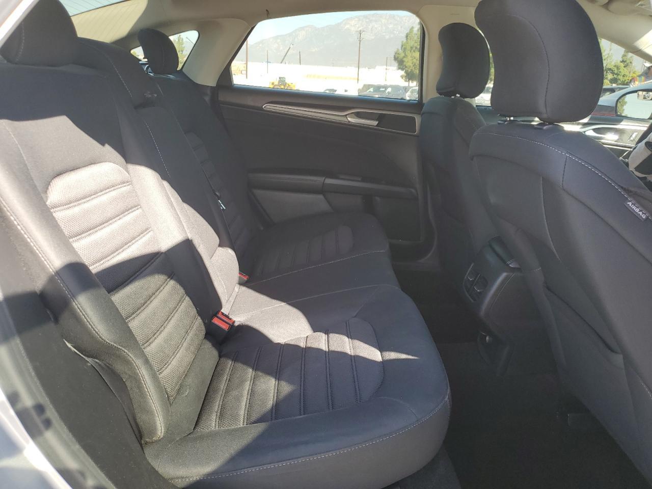 2019 Ford Fusion se