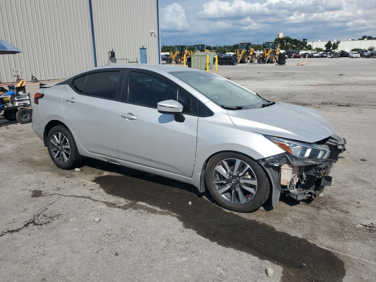2020 Nissan Versa sv