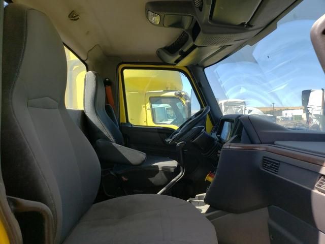 2018 International RH613 Semi Truck