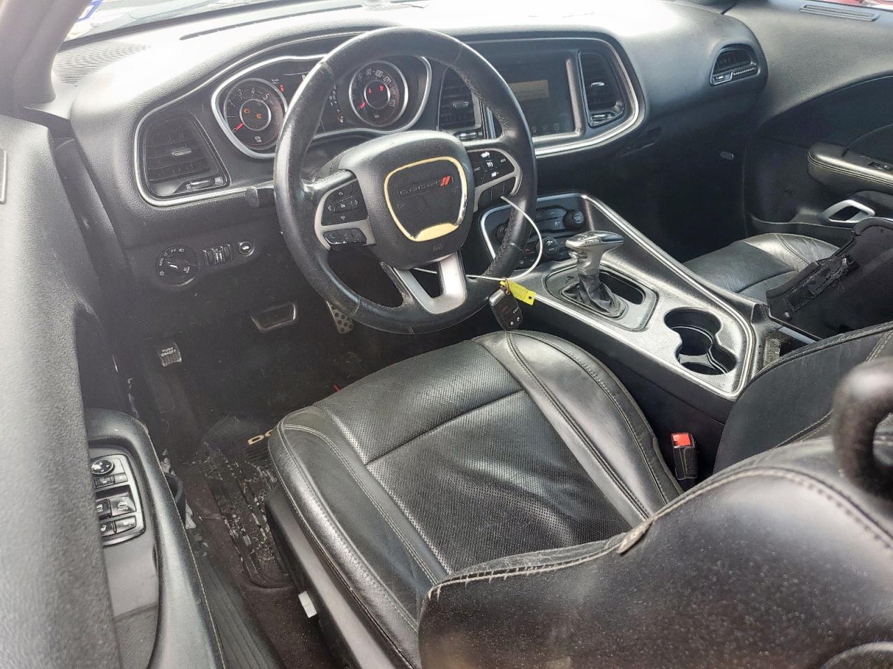 2015 Dodge Challenger sxt Plus