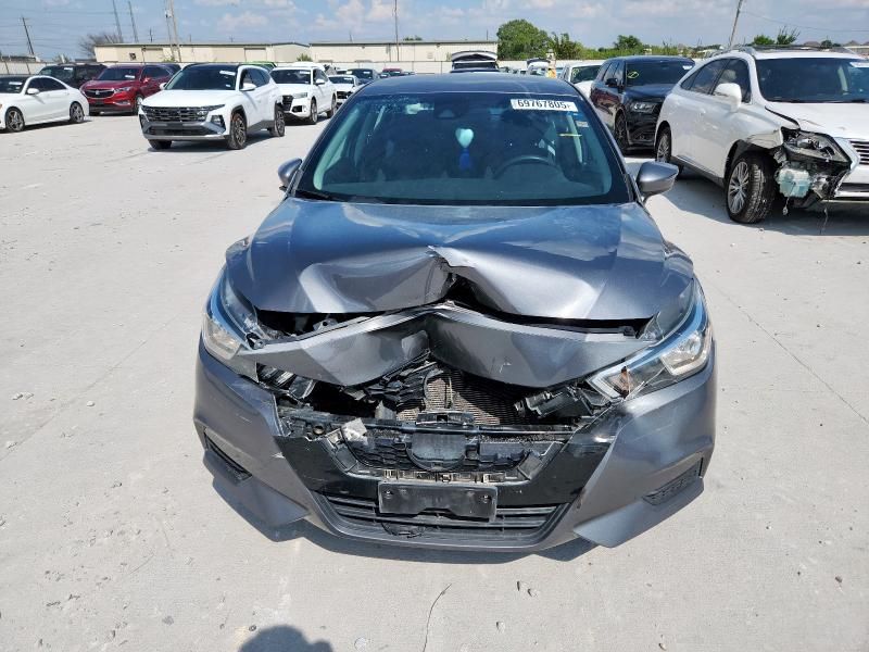 2020 Nissan Versa SV