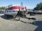 2019 Sun Tracker 18 Bass Buggy-Boats Pontoon Boat