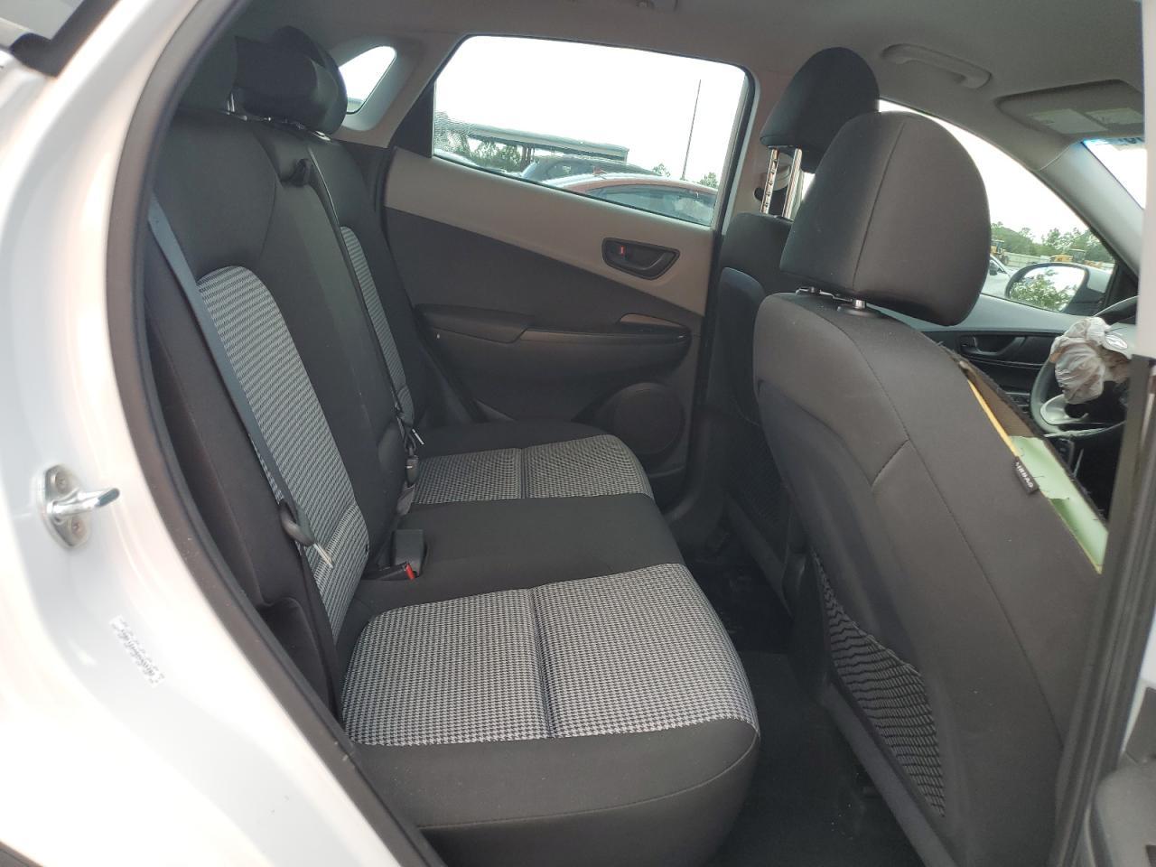 2021 Hyundai Kona se