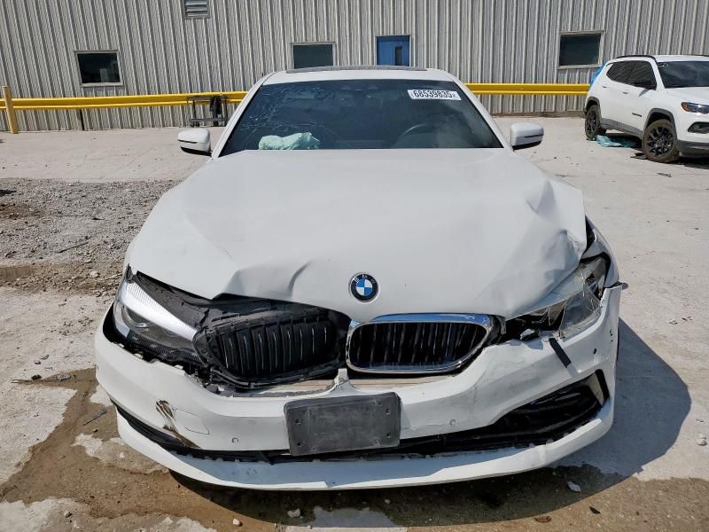 2018 BMW 530E