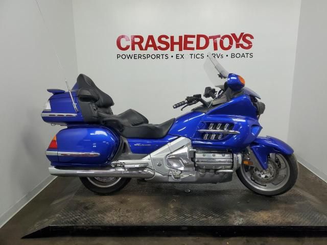 2005 Honda GL1800