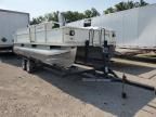 2003 Crestliner Suncast 22FT-Boats Pontoon Boat