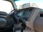 2015 Kenworth T680 Semi Truck