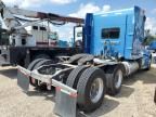2009 Peterbilt 386 Semi Truck