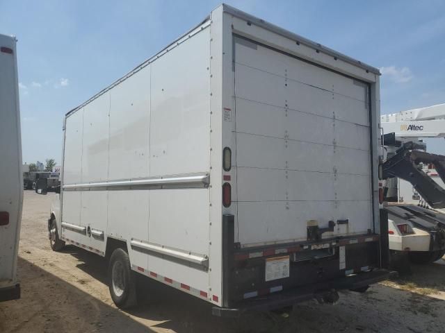 2016 GMC Savana Cutaway G3500