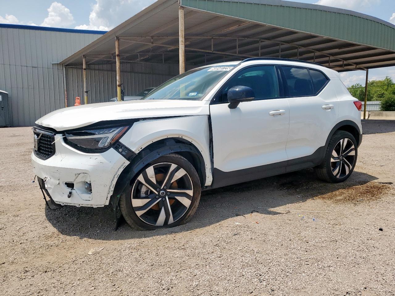 2025 Volvo Xc40 Plus