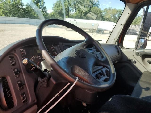 2014 Freightliner M2 106 Medium Duty