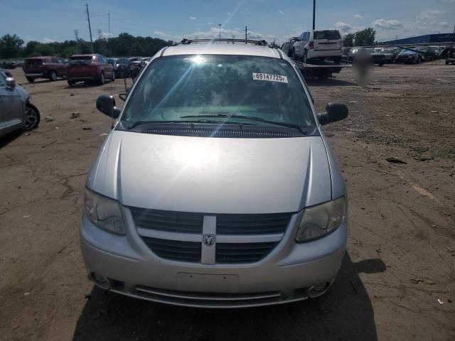 2005 Dodge Grand Caravan sxt