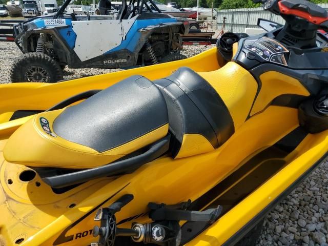 2021 Seadoo RXT-X 300