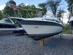 Salvage boats for sale at Columbia, MO auction: 1990 Carver Yachts 2557 Monte