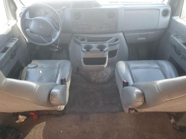 2009 Ford Econoline E250 Van