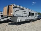 2012 Cedar Creek 30RLBS-RVS RV