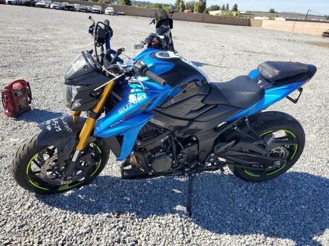 2022 Suzuki GSX-S750 M