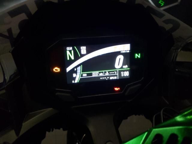 2025 Kawasaki EX650 R