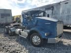 2012 Kenworth T800 Semi Truck