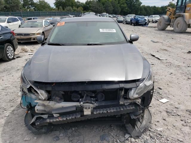 2019 Nissan Altima s