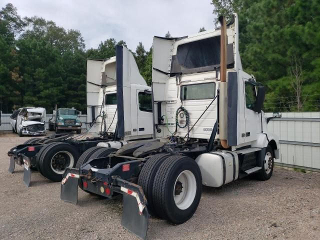 2016 Volvo VNL Semi Truck