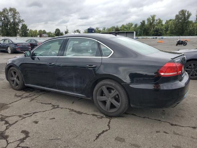 2013 Volkswagen Passat SE