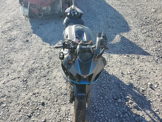 2024 Yamaha YZFR7