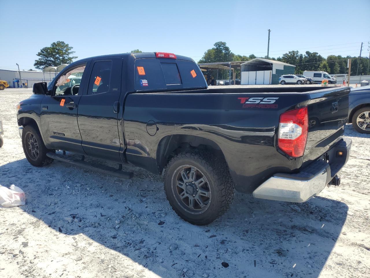 2016 Toyota Tundra Double Cab SR