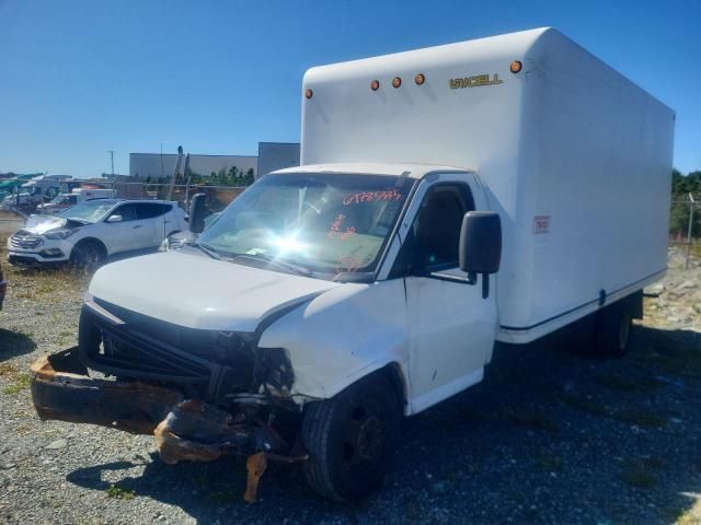 2012 GMC Savana Cutaway G3500