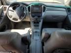 2004 Toyota Highlander Base